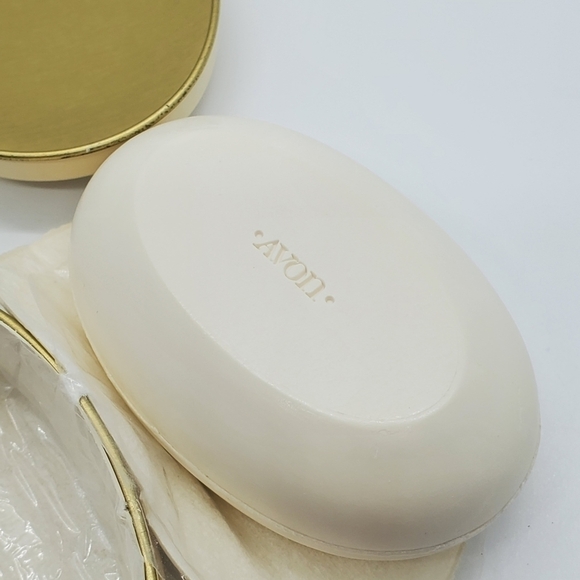 VTG new old stock Grandmother's are Special tin & Scented soap - Picture 11 of 13